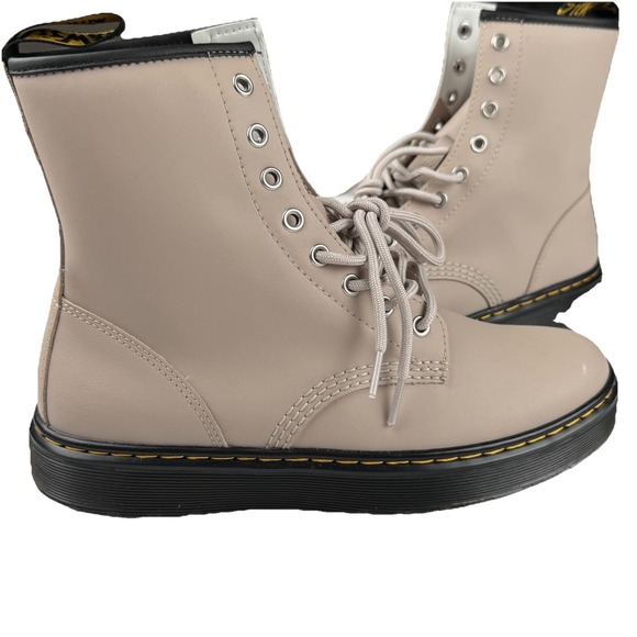 Doc Martens Women’s Boots Zavala Hydro Leather Pink Size W10 M9 - Picture 4 of 11